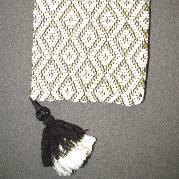 Universal Thread Beige Gold Black Boho Tassel Zip Pouch Clutch Bag - Picture 6 of 9